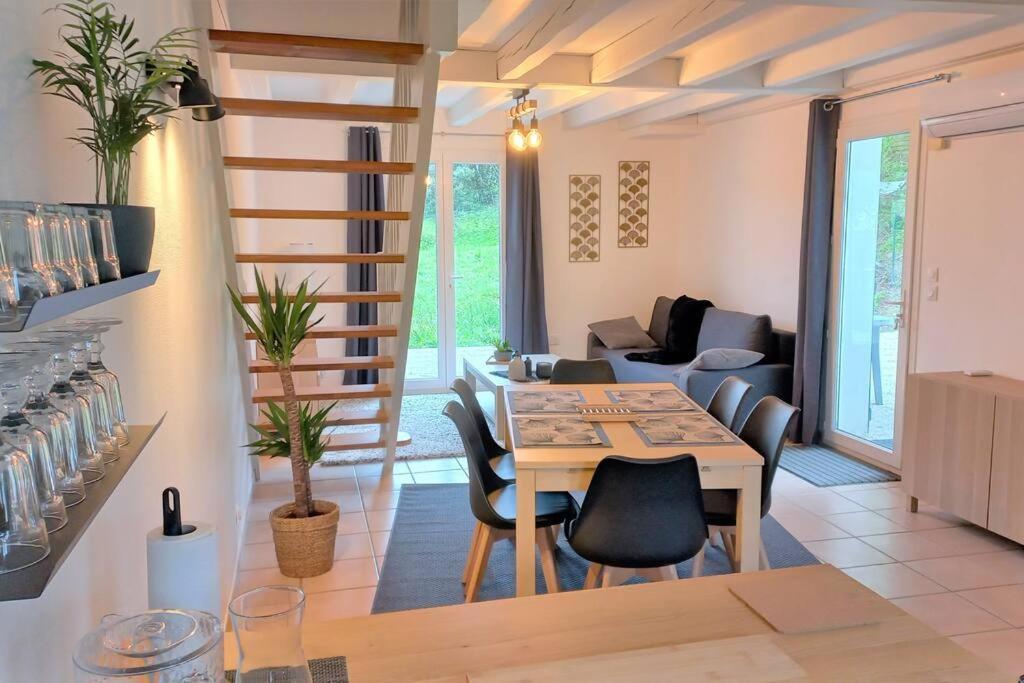 Appartement 70 M2 - Terrasse Et Jardin Privatifs Mouguerre Exterior photo